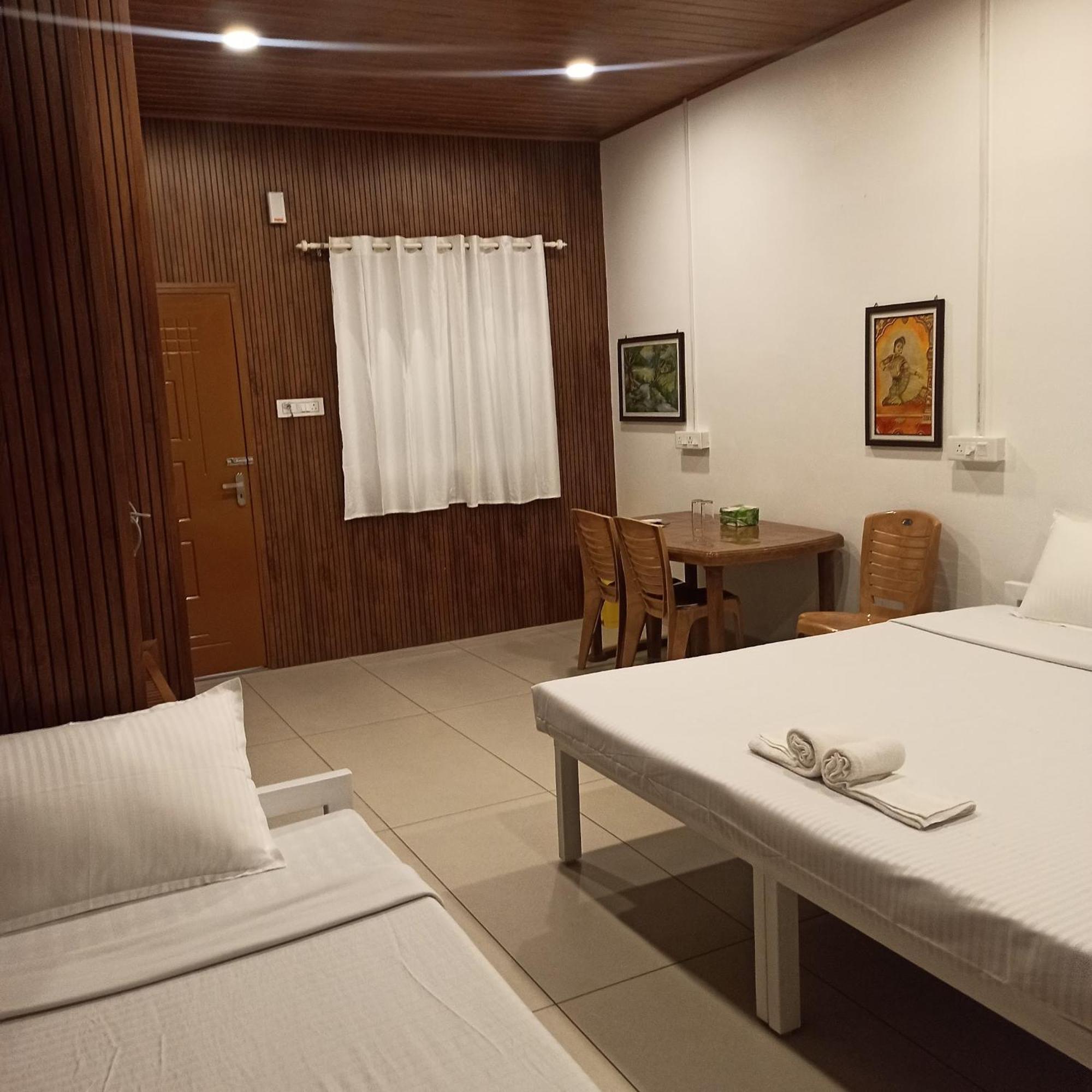 Bethesda Inn Kochi Szoba fotó