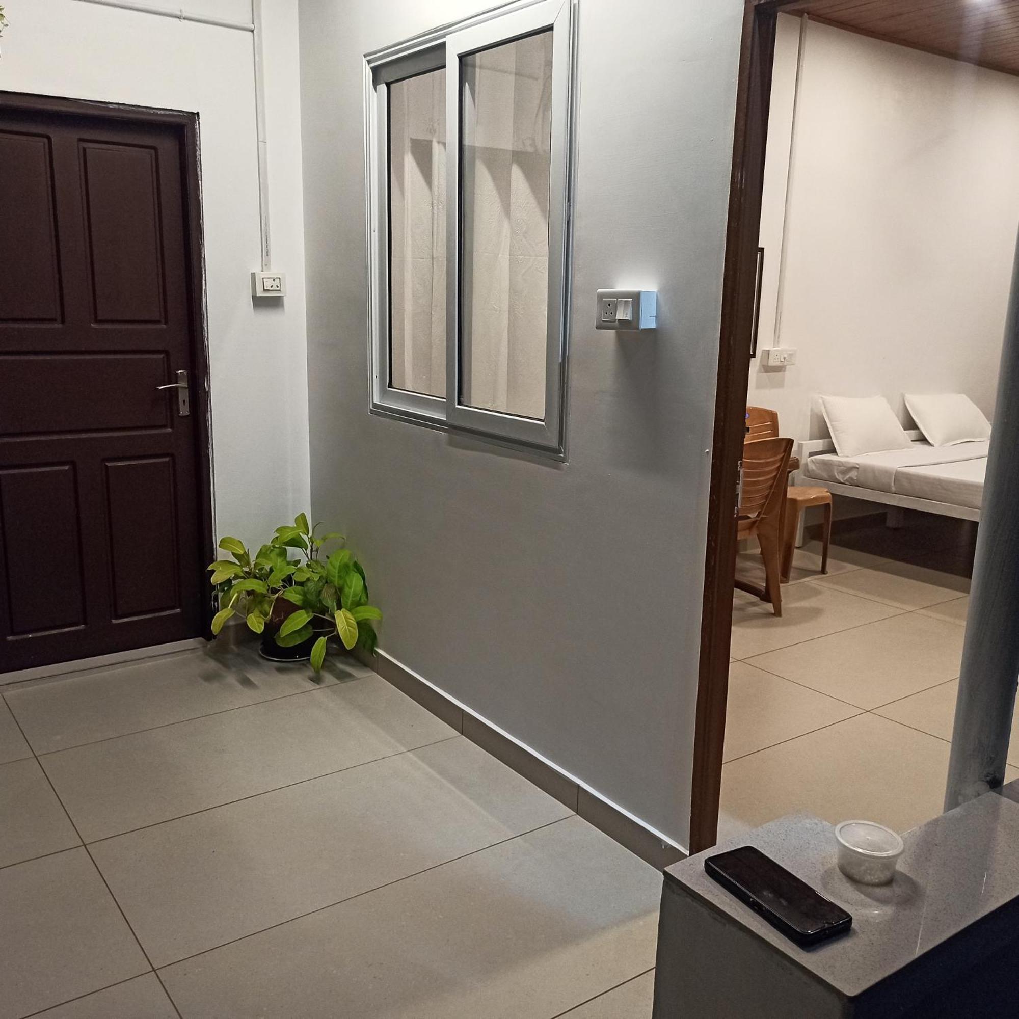 Bethesda Inn Kochi Szoba fotó