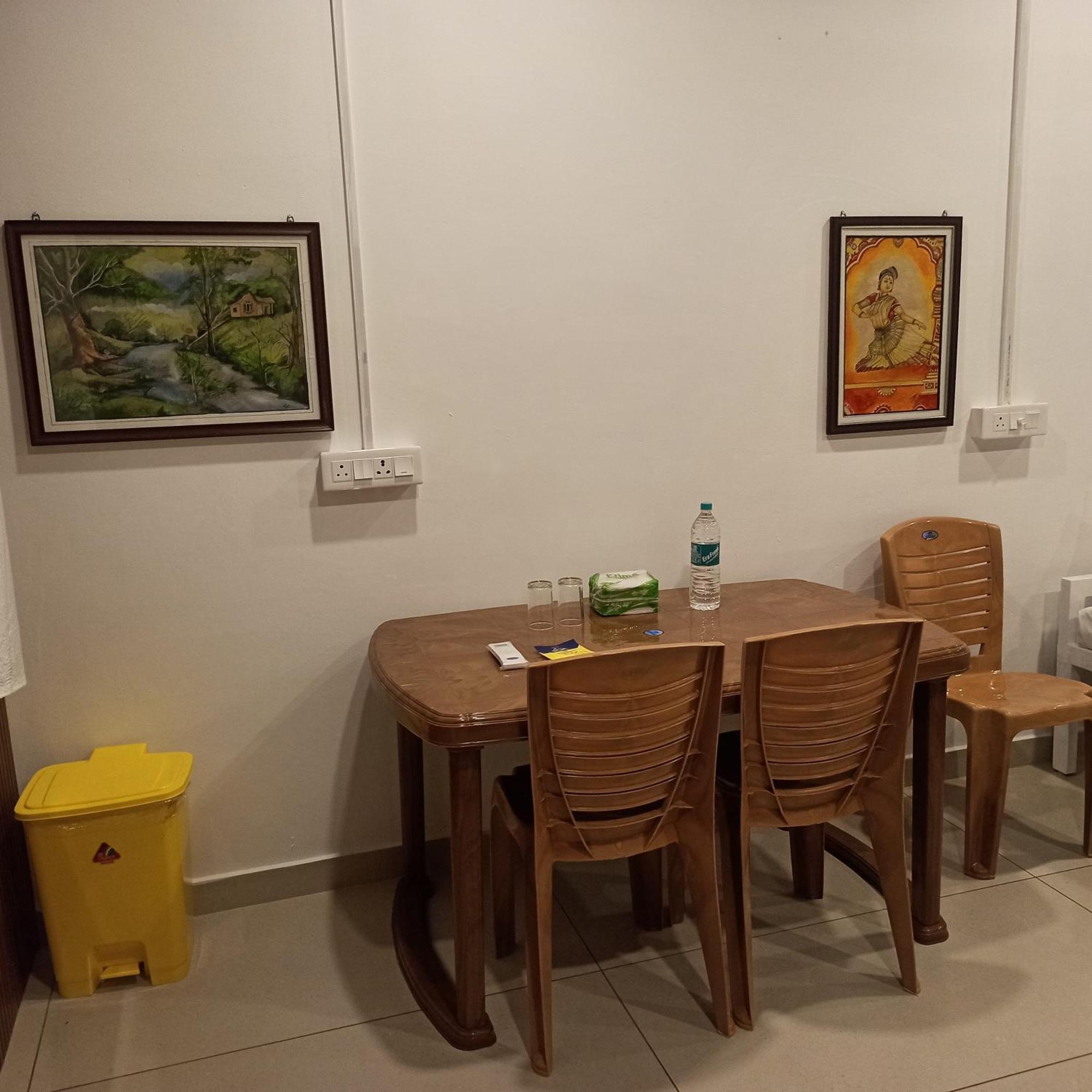 Bethesda Inn Kochi Szoba fotó
