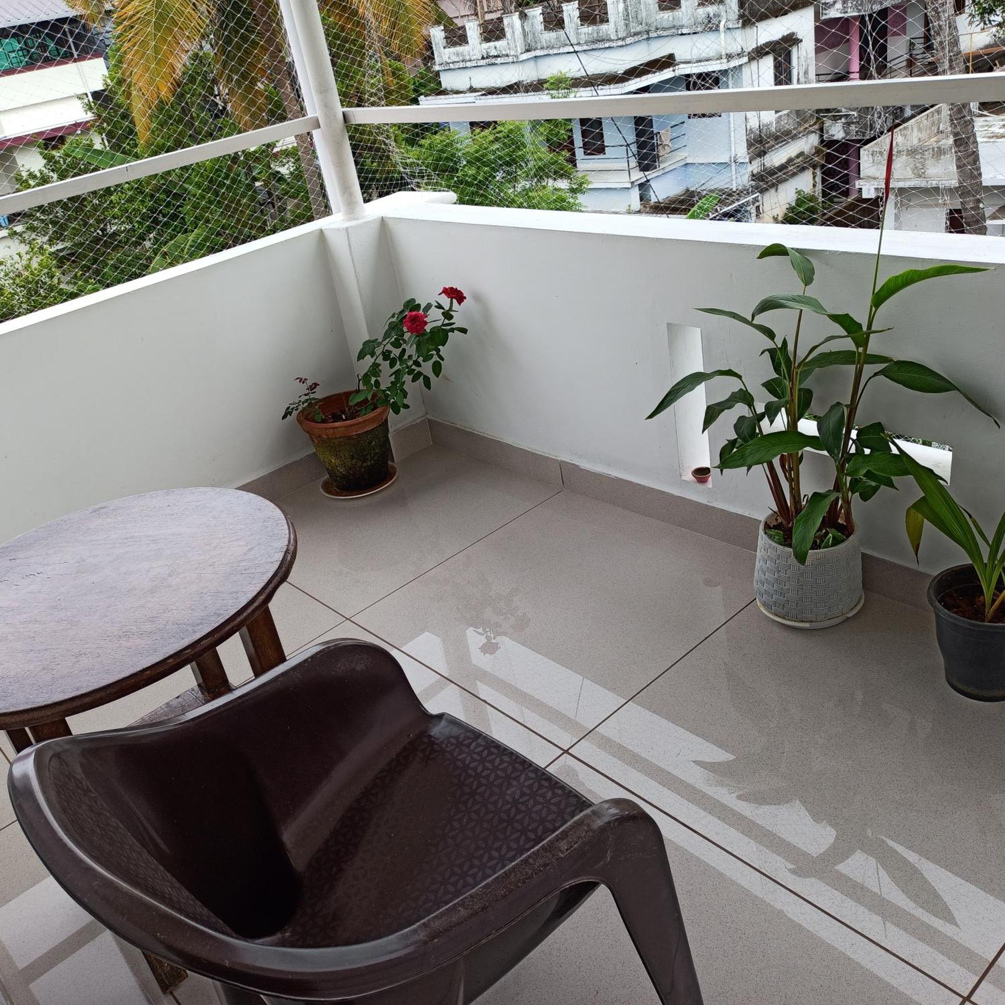 Bethesda Inn Kochi Kültér fotó